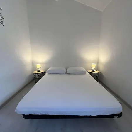 2 Chambres, Piscine, Lave Linge, Lave Vaisselle, Parking, Balcon, Parking Privatif Apartment *